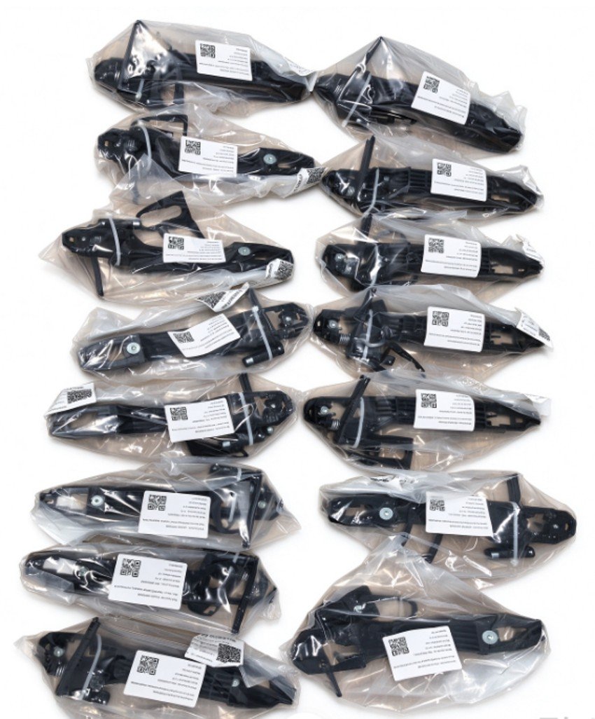 OUTSIDE DOOR HANDLE ASSEMBLY(RR) D6208-00000098