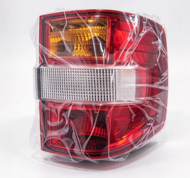 REAR COMBINATION LAMP(RIGHT) D4133-00100019